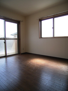 レジェンサンフラワーⅡの洋室|使いやすい洋室です