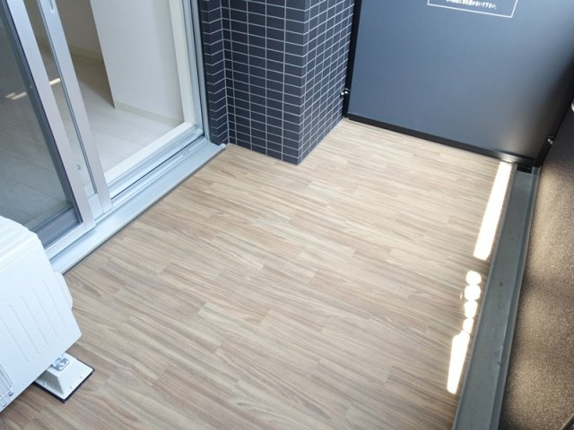 アドバンス名古屋モクシーのバルコニー|同間取り画像使用
実際のお部屋と色などが異なる場合がございます。