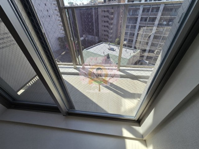 【バルコニー】 | ラクレイス横濱関内