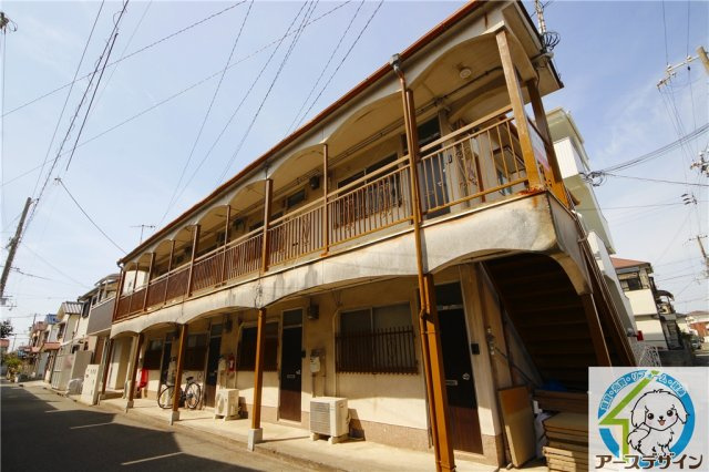 コーポ髙山のエントランス