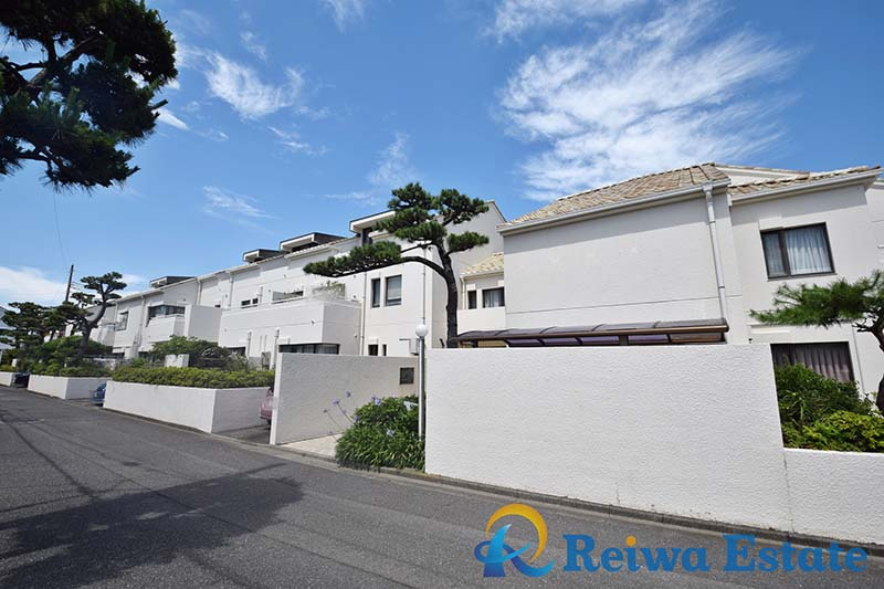 茅ヶ崎緑が浜ハイツの外観