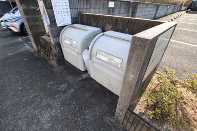 【その他共用部分】 | メロディーハイム | 敷地内ゴミ捨場