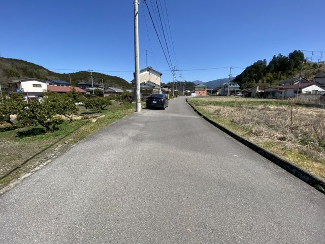 光明寺1丁目　売土地の前面道路含む現地写真