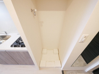 【設備】 | プレサンス大阪都島エレナード | 洗濯機置き場です