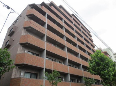 【外観】 | トーシンフェニックス方南町弐番館 | 鉄筋コンクリート造のがっちりとした建物。