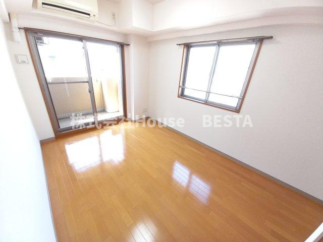 エステムコート神戸西Ⅲフロンタージュの寝室