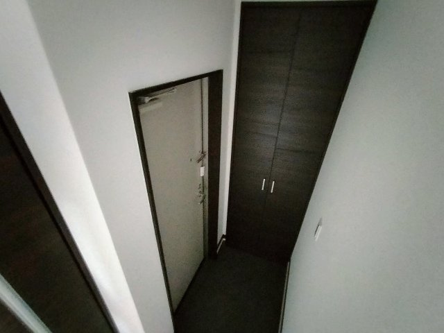神戸市長田区房王寺町３丁目のアパートの玄関|シューズボックス付き