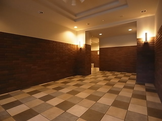 神戸市兵庫区三川口町２丁目の賃貸マンション