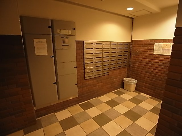 神戸市兵庫区三川口町２丁目の賃貸マンション