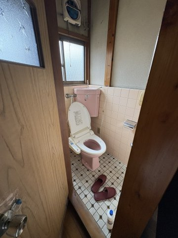 勿来町九面馬道 中古一戸建てのトイレ