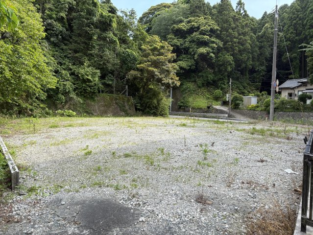 勿来町九面馬道 中古一戸建ての駐車場