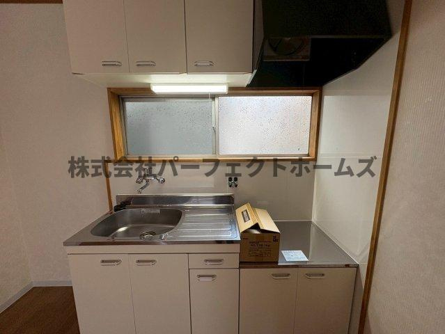国松町平家　賃貸のキッチン|コンパクトなキッチンで掃除もラクラク