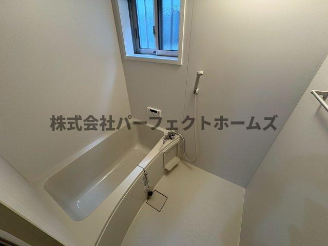 国松町平家　賃貸の浴室|コンパクトで使いやすいお風呂です
