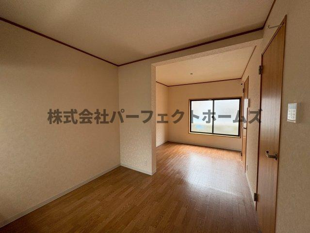 国松町平家　賃貸の居間・リビング|おしゃれな居間です