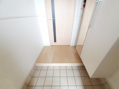 【玄関】 | エトワール衣川