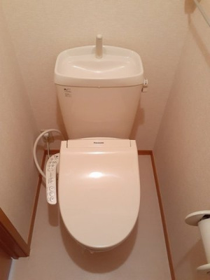 【トイレ】 | ヴィラ・プロヴァンスＡ