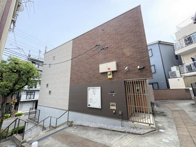 神戸市中央区籠池通３丁目のアパート