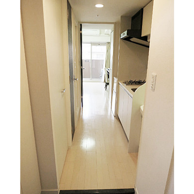 神戸市兵庫区三川口町３丁目の賃貸マンションの内装