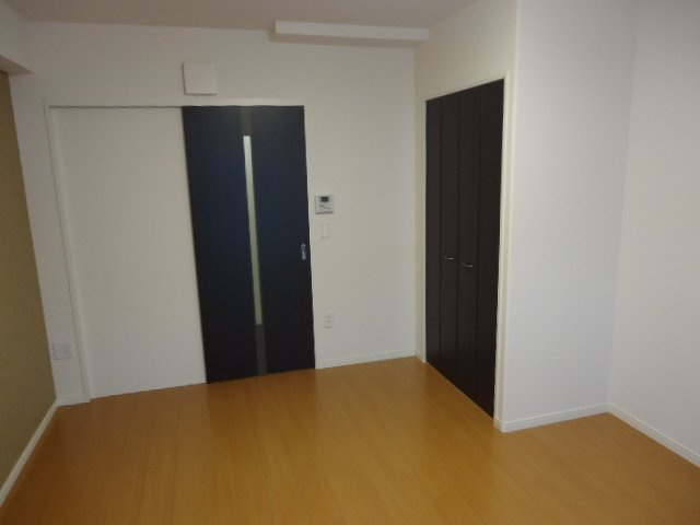 神戸市中央区加納町４丁目の賃貸マンションの内装|洋室