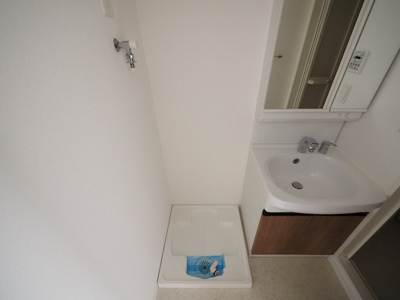 【設備】 | レジュールアッシュ桜宮リバーコート | 洗濯機置き場です