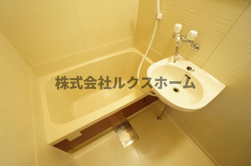 グランディール茨木の浴室|ゆったり過ごせるお風呂です