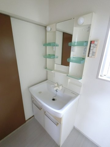 【独立洗面台】