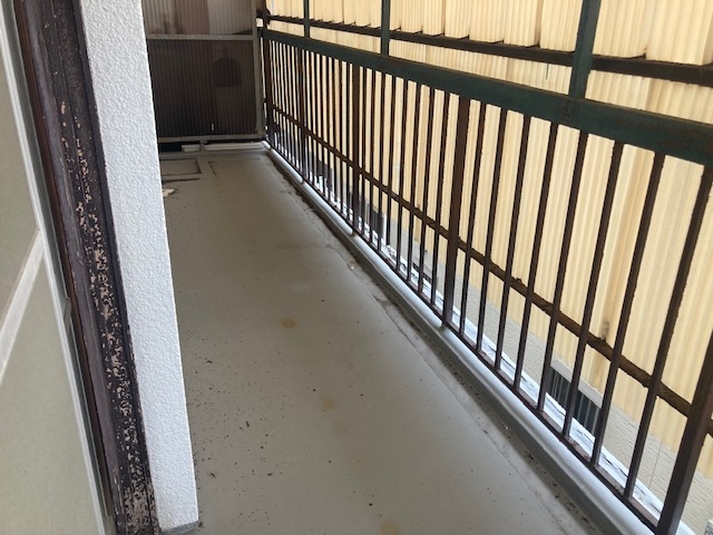 赤羽ハイツのバルコニー|開放的で明るい空間を演出してくれるバルコニーです