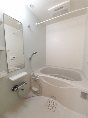 【浴室】 | ラ・ドゥサーⅠ | お風呂で日々の疲れを落としましょう