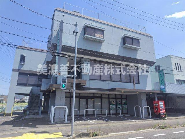 ６５１５２　岐阜市白菊町事業用の外観