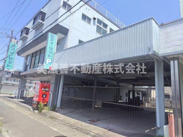 ６５１５２　岐阜市白菊町事業用の外観