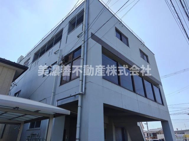 ６５１５２　岐阜市白菊町事業用の外観