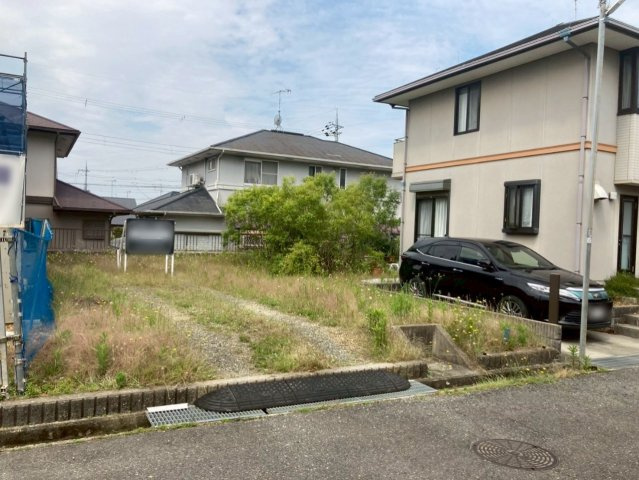 【前面道路含む現地写真】の画像