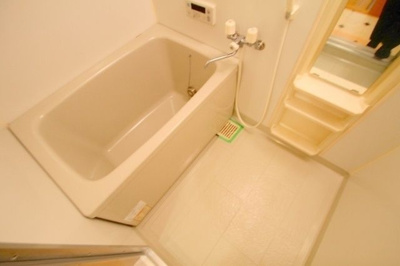 【浴室】 | シェルマンド毛馬