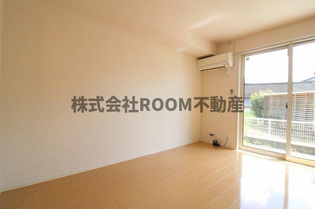 アビテプレミールの居間・リビング|こちらの居間で趣味の時間をお楽しみください