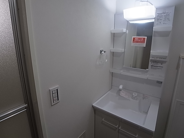 神戸市長田区若松町１１丁目の賃貸マンションの洗面所|シャンプードレッサー