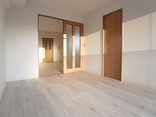 神戸市長田区若松町１１丁目の賃貸マンションの内装|洋室