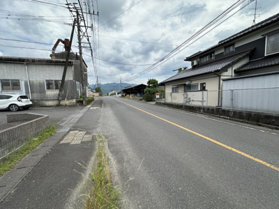 【前面道路含む現地写真】 | 都城市安久町 350万円