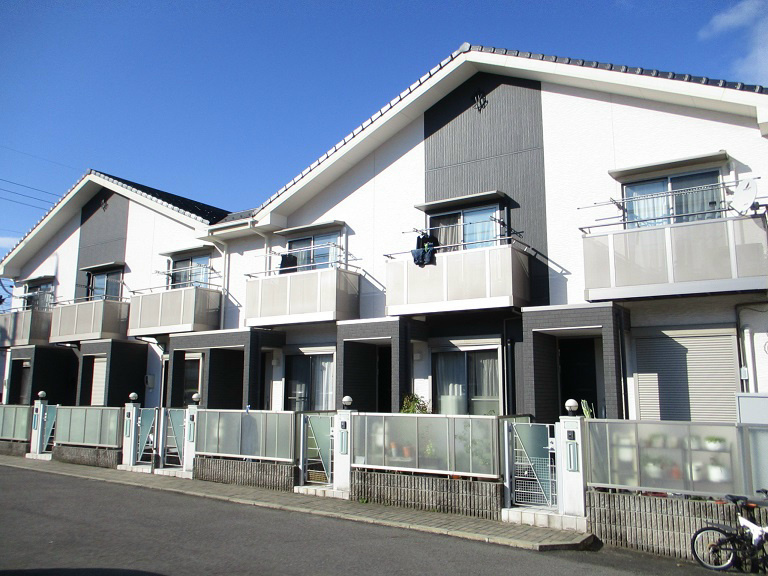 名古屋市天白区中平３丁目の一戸建ての外観