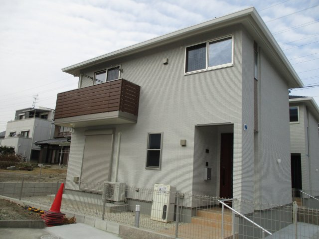 元八事２丁目貸家の外観