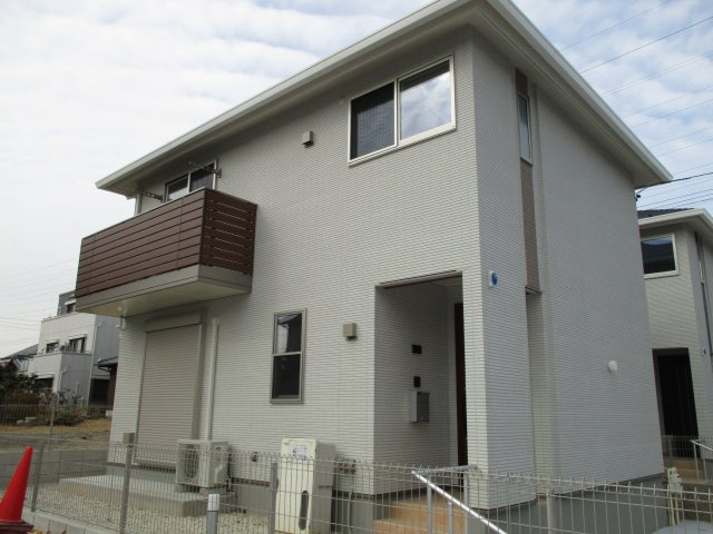 元八事２丁目貸家の外観