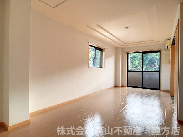 グランドールのぞえ２の居間・リビング