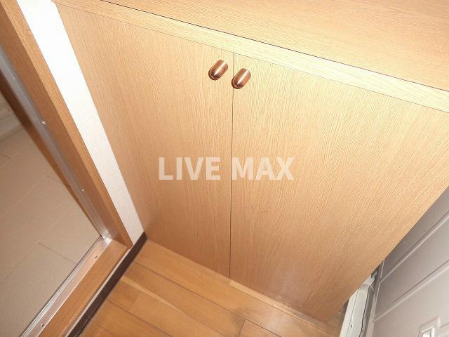 【収納】プレサンス京都二条城前 