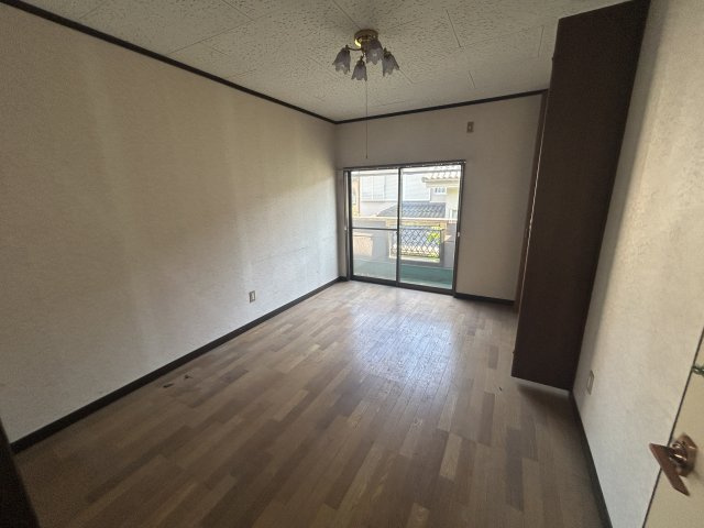 比企郡嵐山町大字志賀316-47 中古戸建の洋室|２階中央６帖洋室