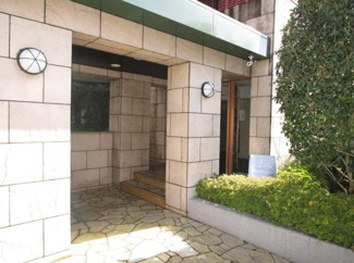 【エントランス】