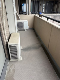 【バルコニー】