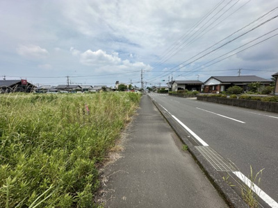 【前面道路含む現地写真】 | 売地