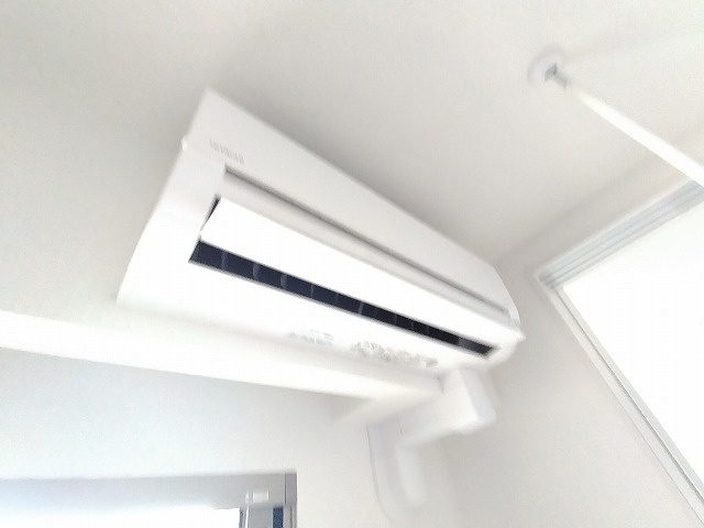 神戸市兵庫区熊野町３丁目のアパートの設備|エアコン