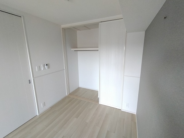 神戸市兵庫区熊野町３丁目のアパートの収納|クローゼット