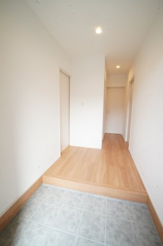 神埼仁比山小学校南2の内観：施工例