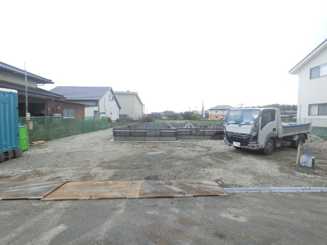 神埼仁比山小学校南2の外観|現在建築中♪